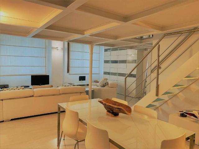 Loft in vendita a Municipio 9, Milano