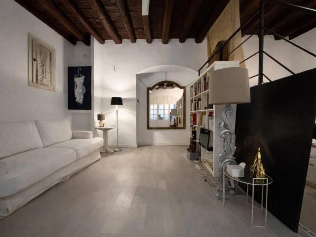Loft in vendita a Municipio 6, Milano