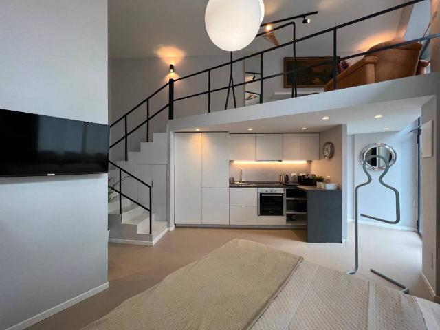 Loft in vendita a Municipio 9, Milano