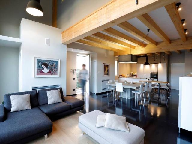 Loft in vendita a Centro Storico, Modena