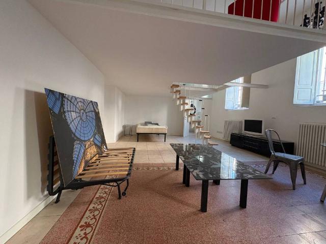 Loft in vendita a Infrangibile, Piacenza