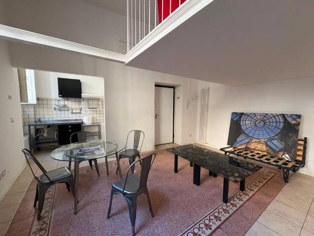 Loft in vendita a Infrangibile, Piacenza