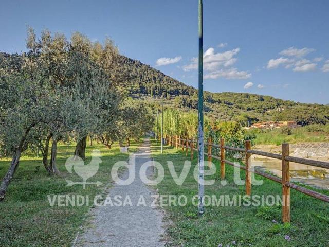 Loft in vendita a Santa Lucia, Prato