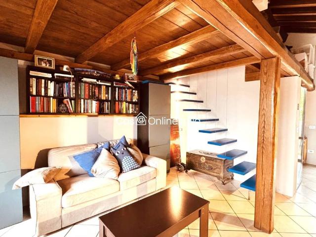 Loft in vendita a Prato, Toscana