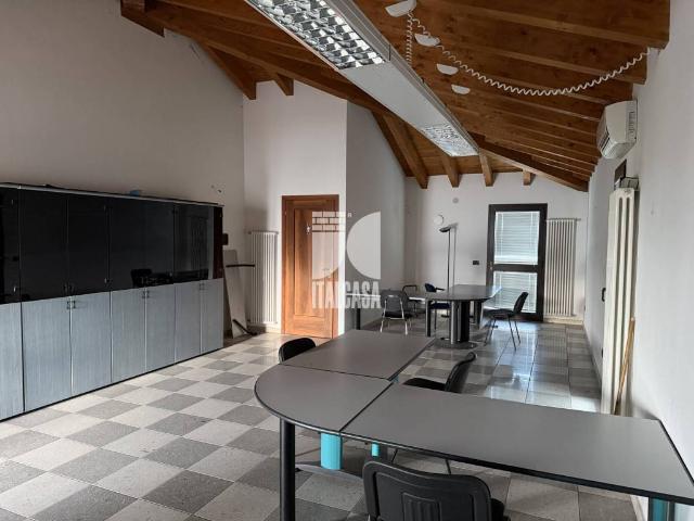 Loft in vendita a San Giorgio Bigarello, Mottella