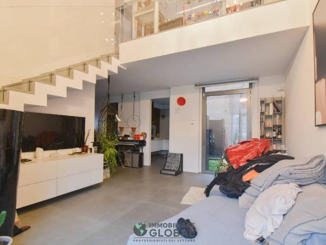 Loft in vendita a Unione dei comuni del Distretto Ceramico, Sassuolo