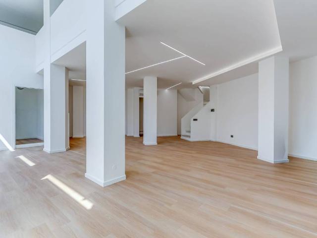 Loft in vendita a Mezzana, Somma Lombardo