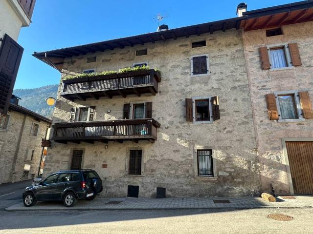 Loft in vendita a Comunità delle Giudicarie, Spiazzo Rendena