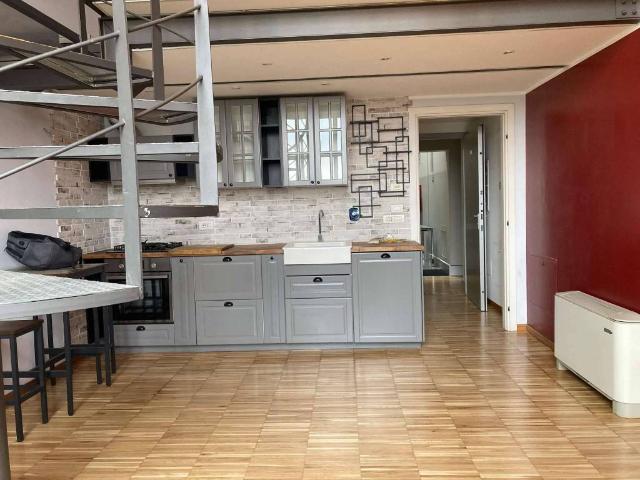 Loft in vendita a Circoscrizione 4, Piemonte