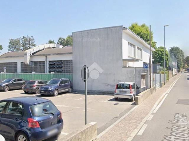 Loft in vendita a Veduggio Con Colzano, Lombardia