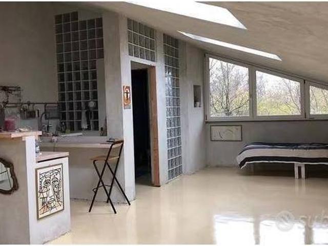 Loft in vendita a Villa Cortese, Lombardia