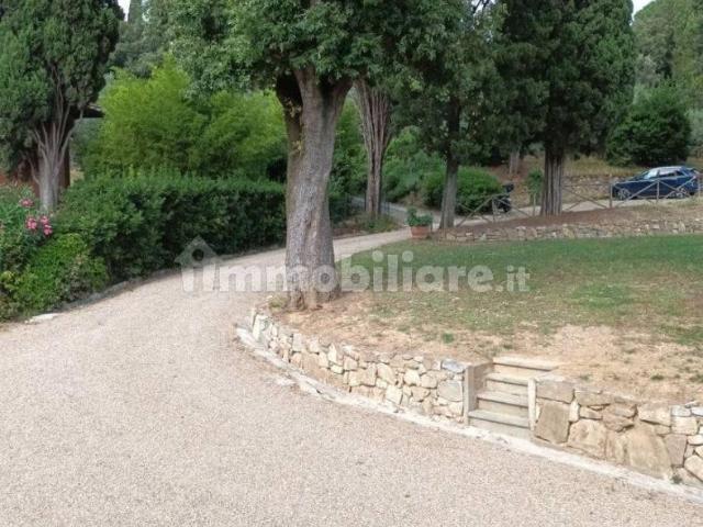 Villa Indipendente in affitto a Quartiere 2, Firenze