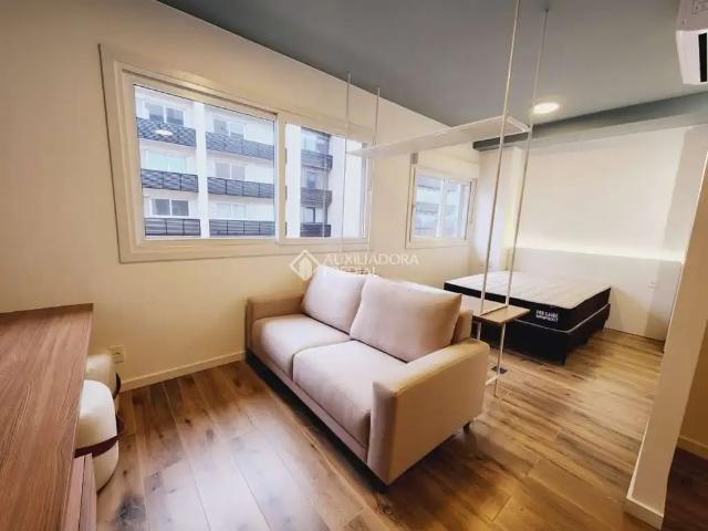 Loft aluguel em Região Geográfica Imediata de Porto Alegre, Região Metropolitana de Porto Alegre