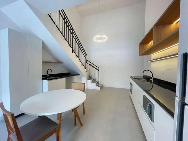 Loft aluguel em Região Geográfica Imediata de Florianópolis, Desterro