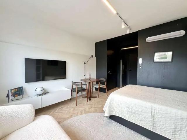 Loft aluguel em Região Geográfica Imediata de Porto Alegre, Região Metropolitana de Porto Alegre