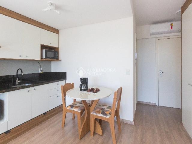 Loft aluguel em Vila Ipiranga, Porto Alegre