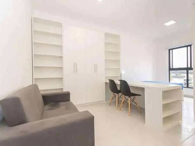 Loft venda em Região Geográfica Imediata de Curitiba, Região Metropolitana de Curitiba