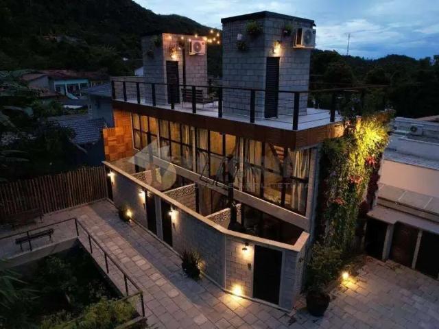 Loft venda em Região Imediata de Caraguatatuba-Ubatuba-São Sebastião, Região Metropolitana do Vale do Paraíba e Litoral Norte