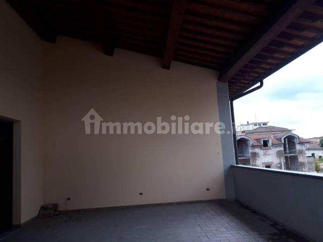 Villa Indipendente in affitto a Santa Croce Sull'arno, Toscana