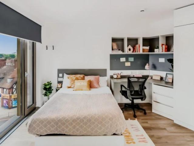 Studio for rent in Greater London