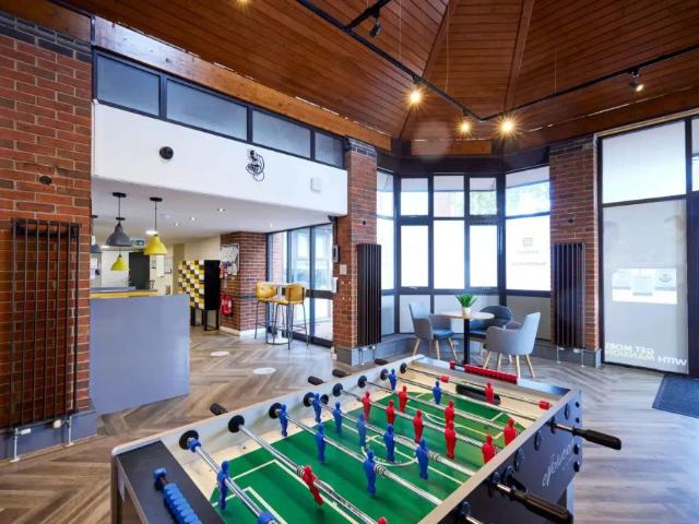 Studio for rent in St Ann's, Haddon