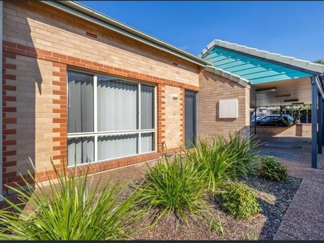 Townhouse for rent in Ambergate, New South Wales