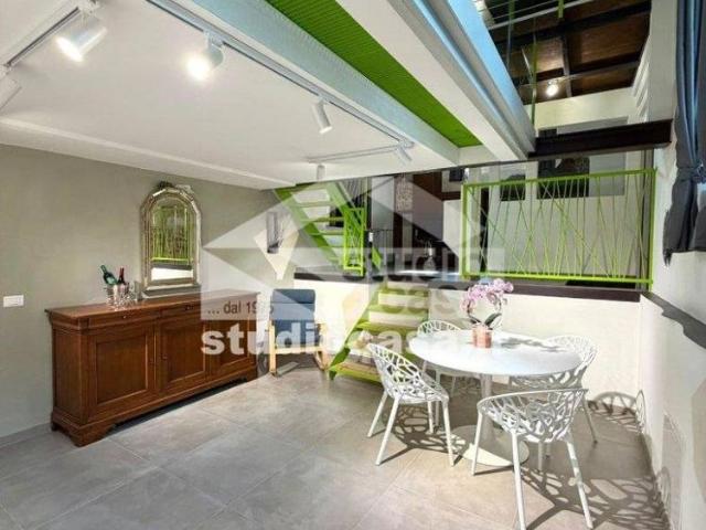 Appartamento in affitto a Comunità della Vallagarina, Borgo Sacco