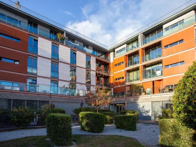 Apartamento alugar em Estrela, Lisboa