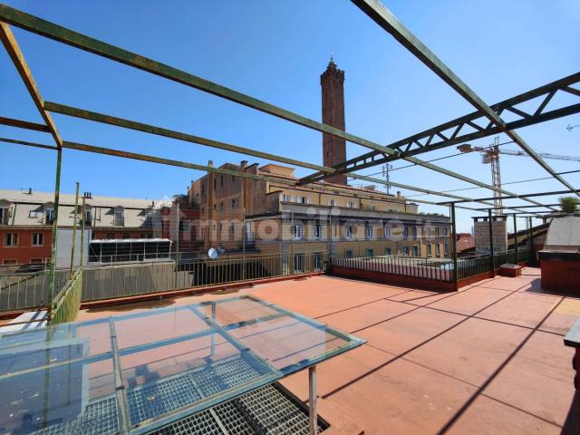 Villa Indipendente in affitto a Santo Stefano, Bologna