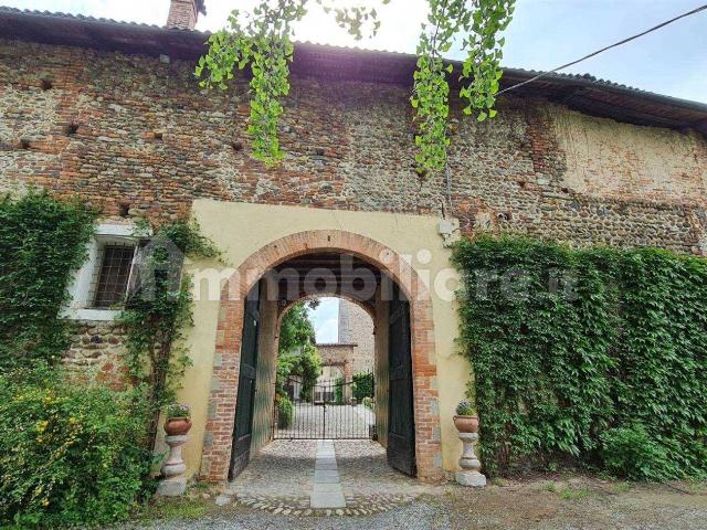 Villa Indipendente in affitto a Barbera, Massazza