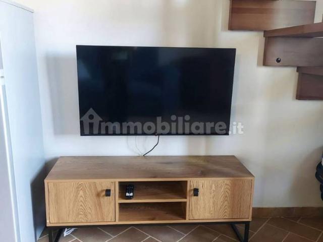 Appartamento in affitto a Capodimonte, Viterbo
