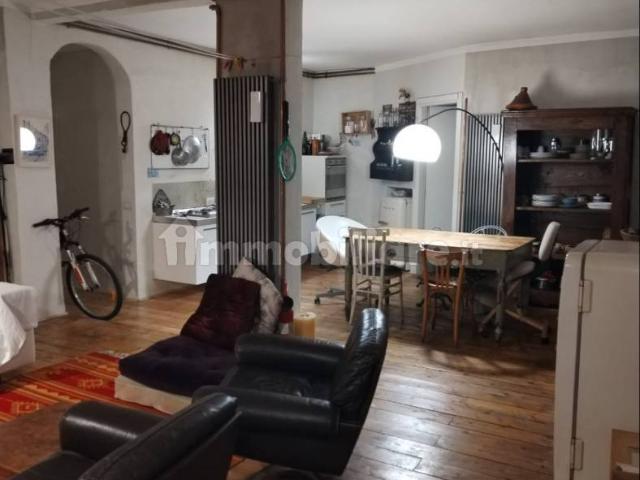 Villa Indipendente in affitto a Centro Est, Serra Riccò