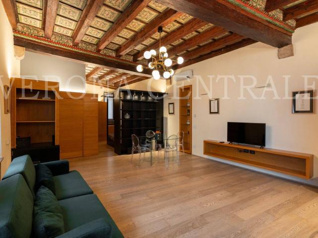 Villa Indipendente in affitto a Centro storico, Brenzone