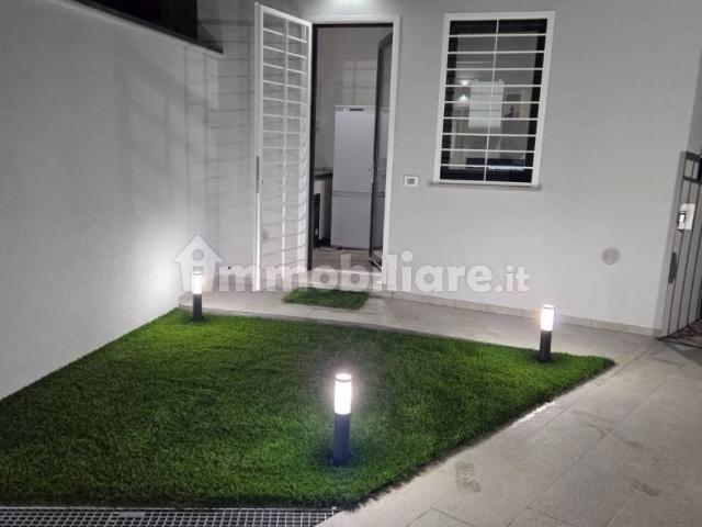 Villa Indipendente in affitto a Municipio 3, Milano