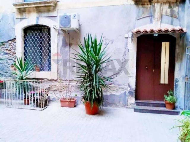 Villa Indipendente in affitto a Centro Est, Serra Riccò