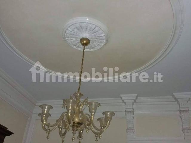 Villa Indipendente in affitto a Santa Croce, Potenza