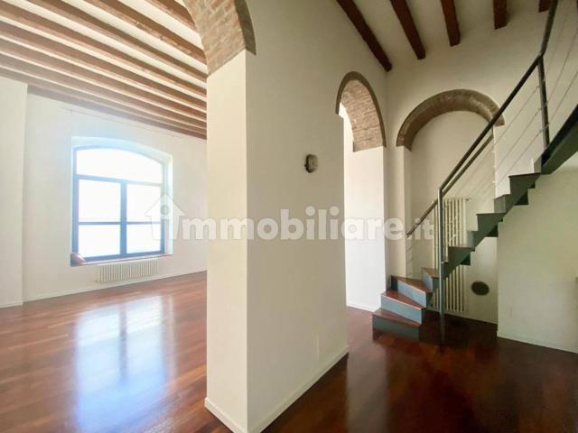 Villa Indipendente in affitto a Municipio 8 di Milano, Milano