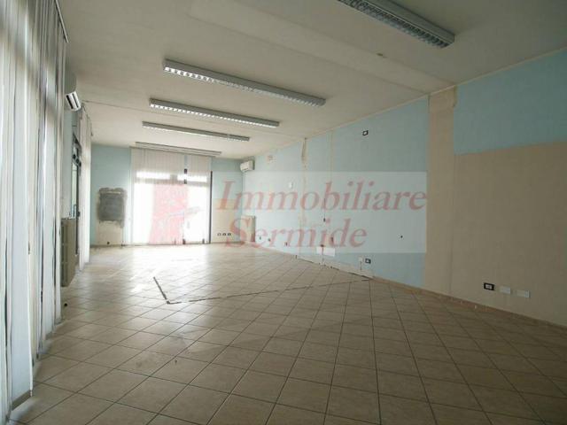 Villa Indipendente in affitto a Castelnuovo, Marche