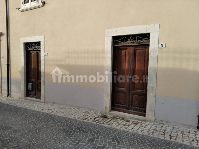Villa Indipendente in affitto a Quarto di San Giovanni, Tornimparte