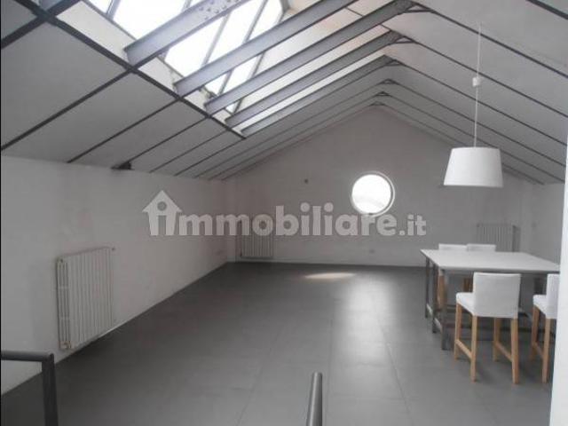 Villa Indipendente in affitto a Torre Santa Sabina, Puglia