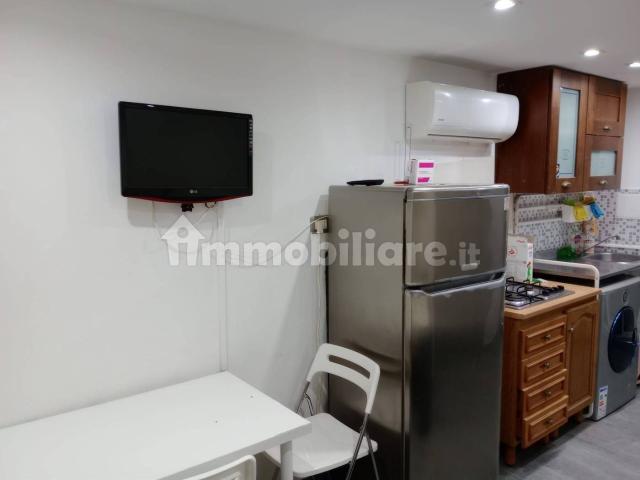 Villa Indipendente in affitto a Municipalità 4, Campania
