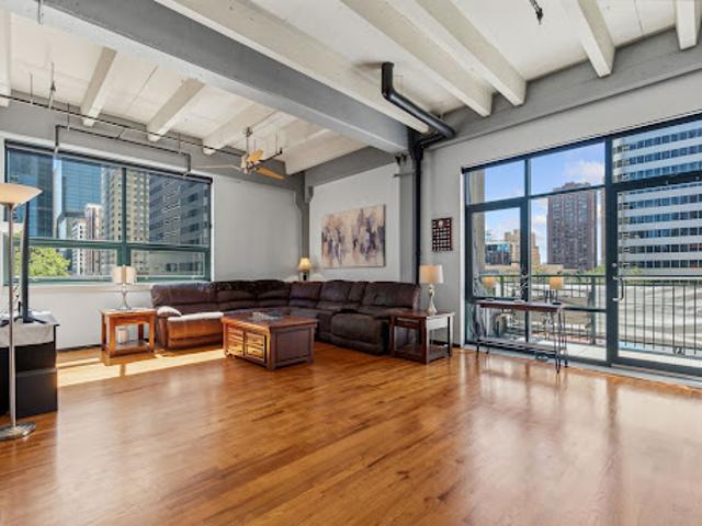 Apartment for sale in Denver