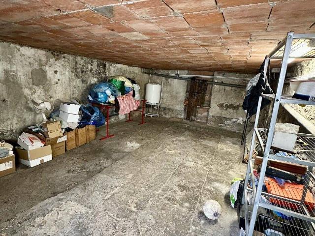 Studio location à Écusson, Nîmes