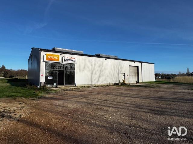 Local Commercial vente à Bernay, Bâlines