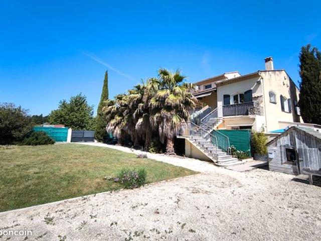 Maison vente à Arles, Orgon