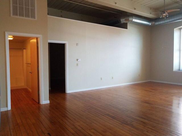 Apartment for rent in Bristol, Massachusetts
