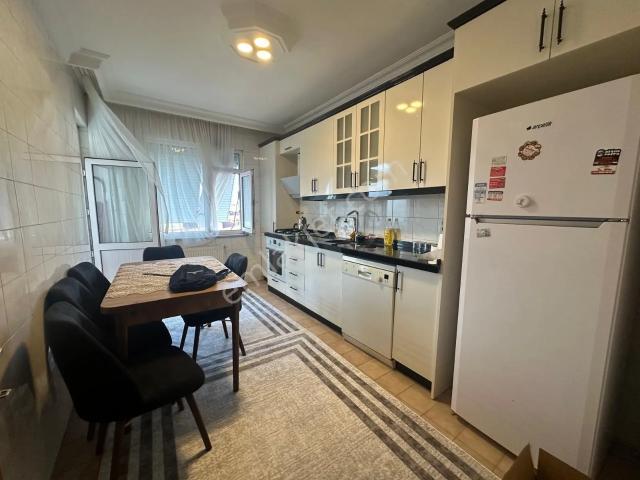 Yeni Mahalle Mahallesi, Küçükçekmece içerisinde kiralık mülk