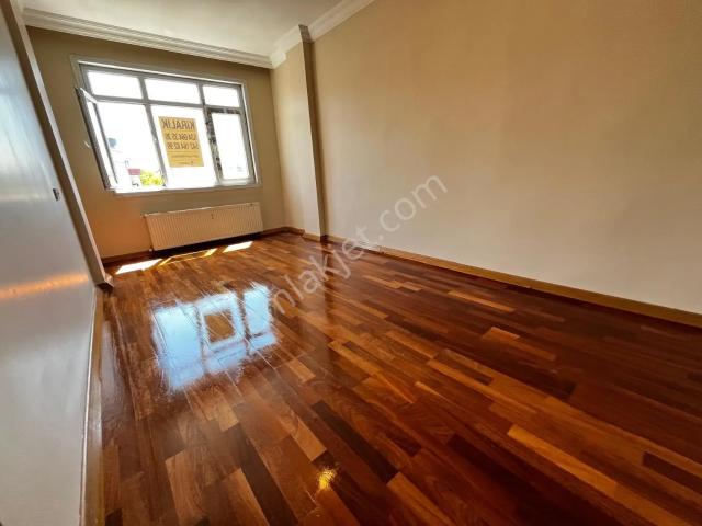 Küçükçekmece, İstanbul içerisinde kiralık mülk
