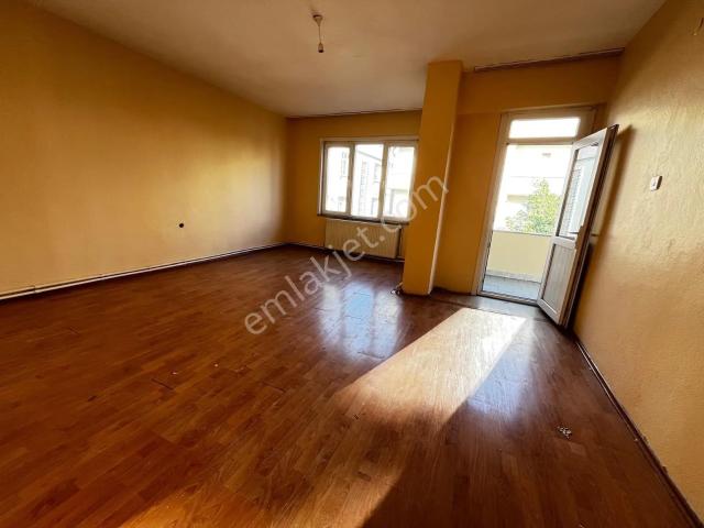 Küçükçekmece, İstanbul içerisinde kiralık mülk