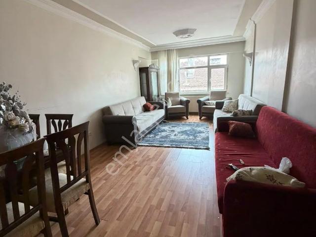 Tevfikbey Mahallesi, Küçükçekmece içerisinde kiralık mülk